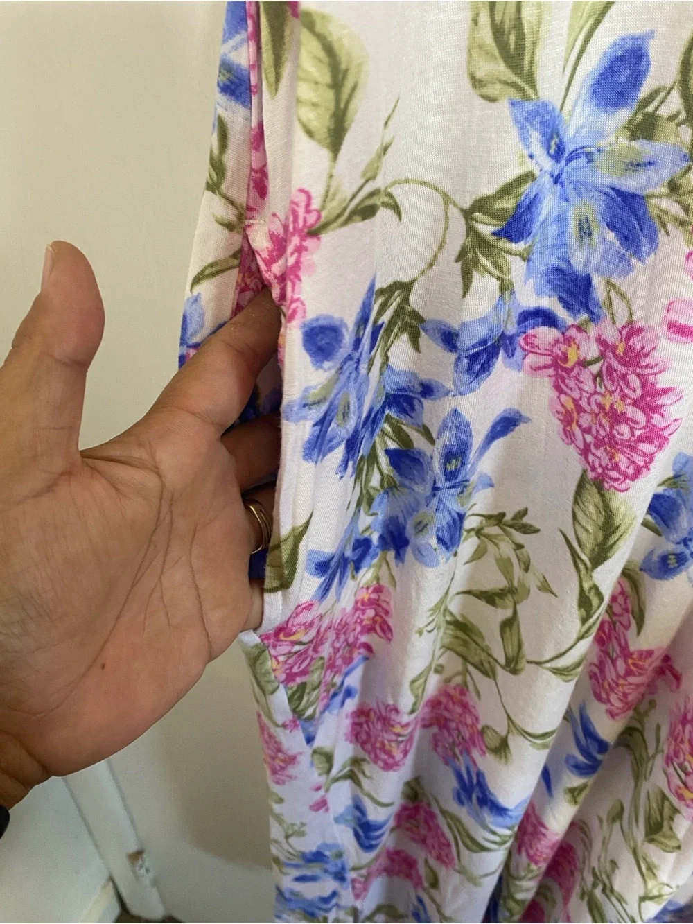 Tommy Bahama Women's Sleepwear Gown L/XL Floral Soft Pocket Comfy Stretch
